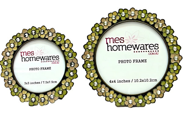 Photo Frame Wreath of Flowers