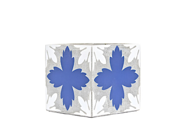 Cement Pot Blue &#038; White 1